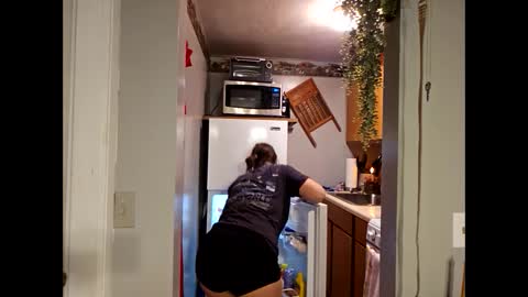 Snapshot of bellabeanz chatting on 18, 2, 2025 Roxy Rain online show from 18, 2, 2025