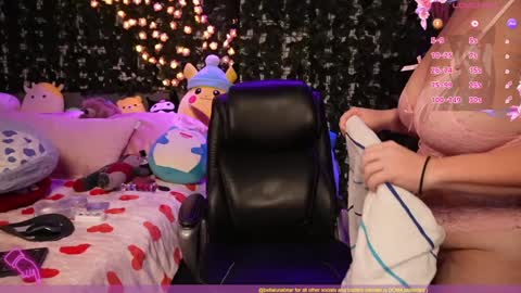 Bellalunabear trans   JadePlant Cis online show from 7, 2, 2025