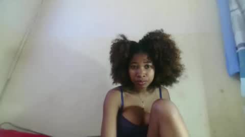 Snapshot of bellaena chatting on 13, 4, 2026 bellaena online show from 13, 4, 2026