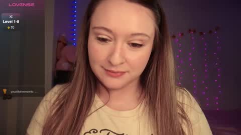 Bella Monroe online show from 26, 10, 2025