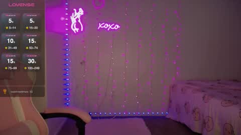 Bella Monroe online show from 8, 3, 2026