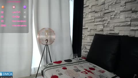   online show from 13, 2, 2025