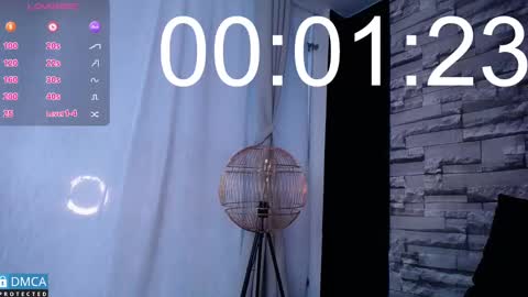   online show from 17, 2, 2025