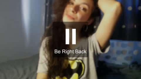 bellaqueen0701 online show from 7, 2, 2025