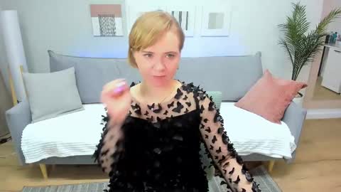 Snapshot of bellasmittssy chatting on 13, 4, 2026 bellasmittssy online show from 13, 4, 2026