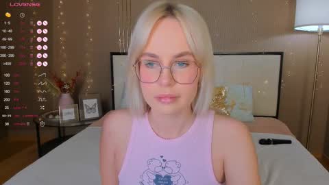 Bella online show from 3, 2, 2026