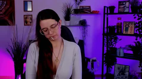 Bella. Ntmu online show from 24, 1, 2025