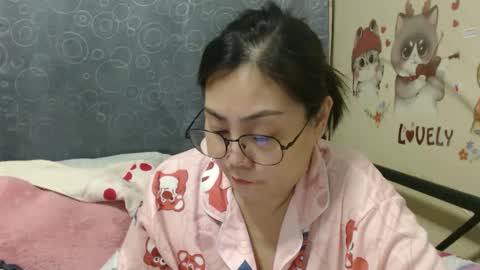 Bella online show from 8, 2, 2025