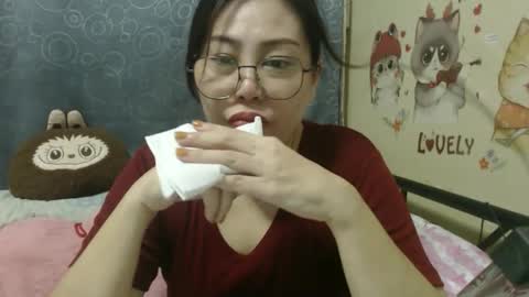 Bella online show from 11, 9, 2025