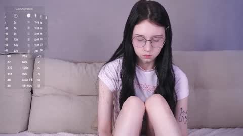 Snapshot of belle_phine chatting on 16, 7, 2026 Bea online show from 16, 7, 2026
