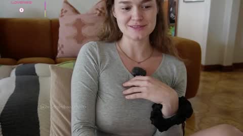 Snapshot of bellebabyboo chatting on 5, 6, 2026 BELLE online show from 5, 6, 2026