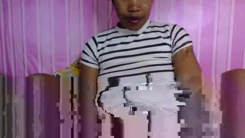 Snapshot of bellemiahxx chatting on 12, 12, 2024 bellemiahXx online show from 12, 12, 2024