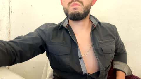 Snapshot of bemysecrett chatting on 2, 1, 2025 bemysecrett online show from 2, 1, 2025