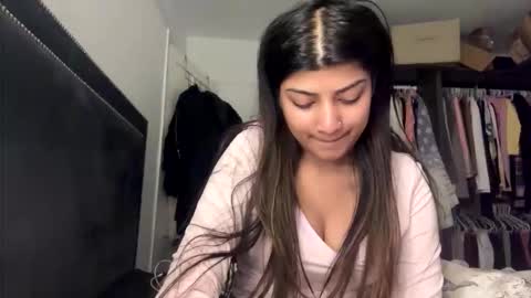 bengalibaddie7_x online show from 13, 5, 2026