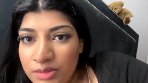 bengalibaddie7_x online show from 22, 5, 2026
