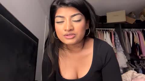 bengalibaddie7_x online show from 23, 5, 2026