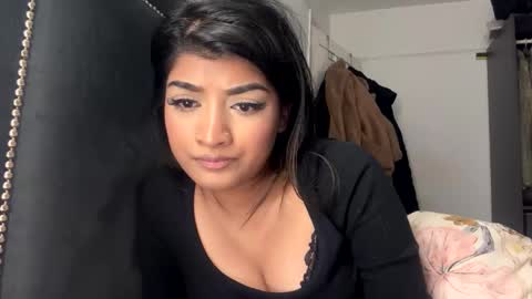 bengalibaddie7_x online show from 24, 5, 2026