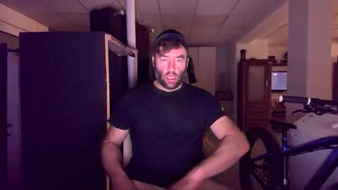 Robert  1984 online show from 12, 10, 2025