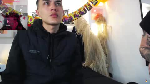 Tiffany and Bengie online show from 7, 10, 2025