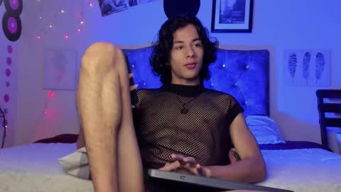 Snapshot of benjamin_fiore chatting on 24, 2, 2025 benjamin_fiore online show from 24, 2, 2025