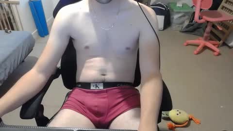 Snapshot of benjifrenchifirst chatting on 19, 10, 2025 Benjifrenchi online show from 19, 10, 2025