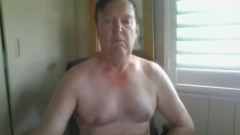 Snapshot of benjoid chatting on 21, 11, 2025 benjoid online show from 21, 11, 2025