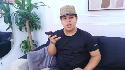 bennett_alejoo online show from 6, 10, 2025