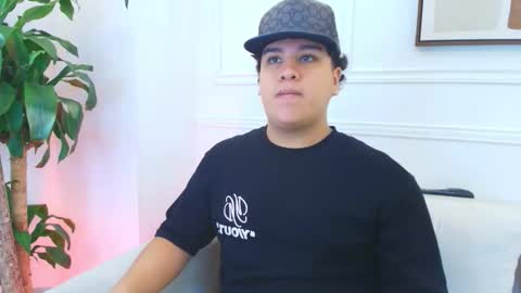 bennett_alejoo online show from 31, 1, 2026