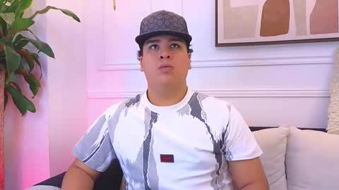 bennett_alejoo online show from 27, 2, 2026