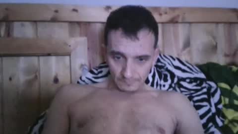 Snapshot of bennymn chatting on 31, 12, 2024 benny and innocentvixon online show from 31, 12, 2024