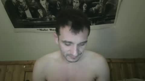 Snapshot of bennymn chatting on 15, 1, 2025 benny and innocentvixon online show from 15, 1, 2025