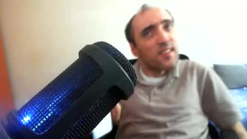 Snapshot of bentish chatting on 11, 5, 2026 bentish online show from 11, 5, 2026