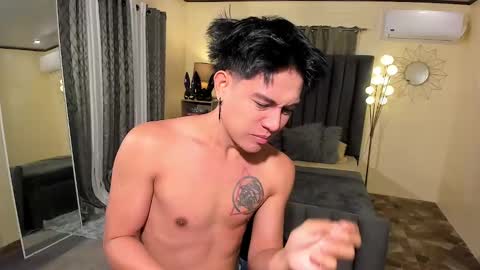 bentlyfuck online show from 4, 3, 2025