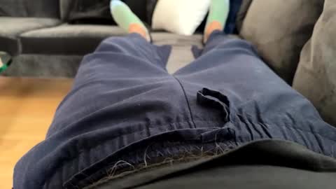 Snapshot of benz10001 chatting on 11, 10, 2025 benz10001 online show from 11, 10, 2025