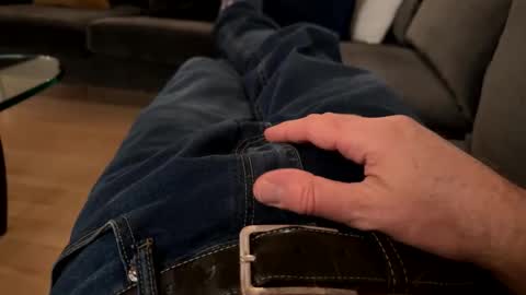 benz10001 online show from 25, 2, 2026