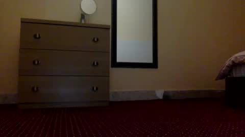 Snapshot of bermudatriangle12 chatting on 8, 3, 2025 tixxie  online show from 8, 3, 2025