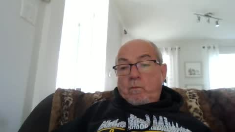 bernard1102 online show from 15, 9, 2025