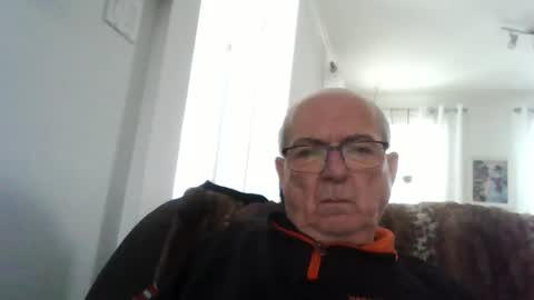 bernard1102 online show from 21, 12, 2025