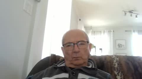 bernard1102 online show from 7, 4, 2026