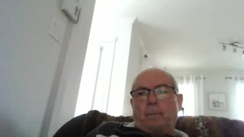 bernard1102 online show from 13, 4, 2026