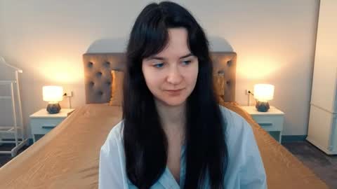 Violette online show from 3, 4, 2026