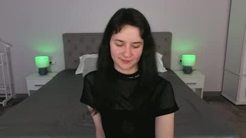 Violette online show from 27, 4, 2026