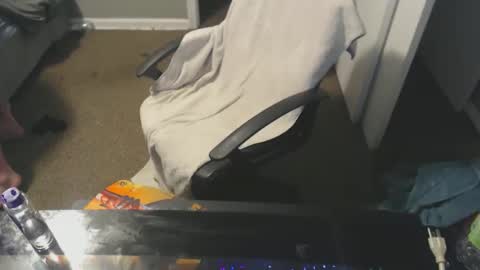 Snapshot of best_kept_secret23 chatting on 8, 11, 2025 Best Kept Secret23 online show from 8, 11, 2025