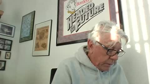 bestshot1951 online show from 31, 12, 2024