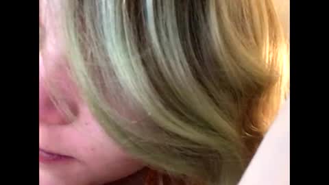 Bethanytakesitt online show from 3, 12, 2024