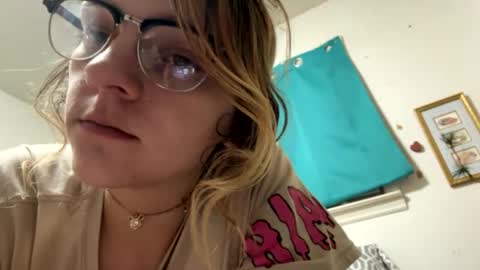 Bethanytakesitt online show from 8, 2, 2025