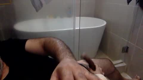 Virtual Gentleman online show from 31, 12, 2024