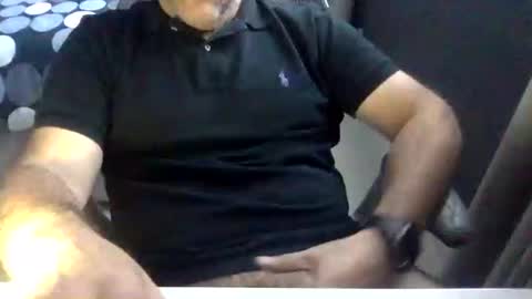 Virtual Gentleman online show from 6, 1, 2025