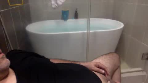 Virtual Gentleman online show from 20, 2, 2025