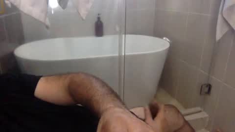 Virtual Gentleman online show from 20, 9, 2025